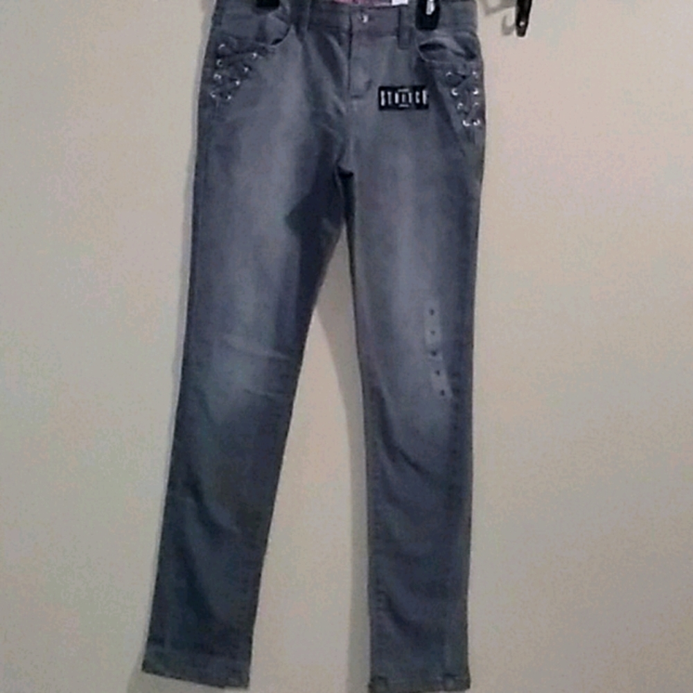 Jean's